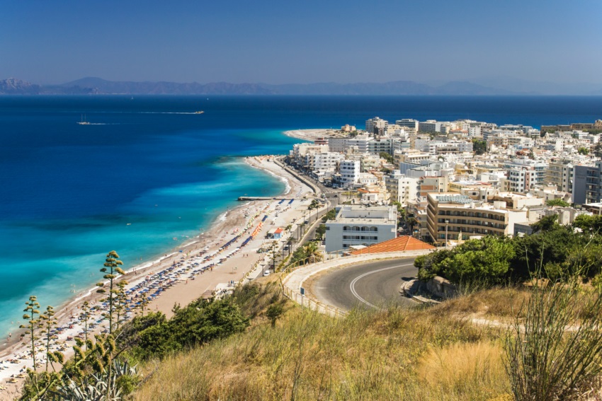 Strand von Rhodos Stadt
