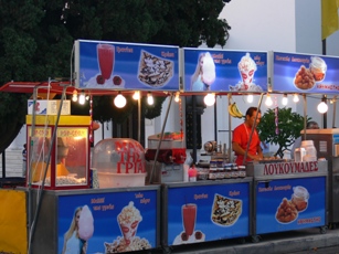 Loukoumades auf dem Kirchfest