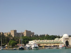 Blick auf die Nea Agoa in Rhodos